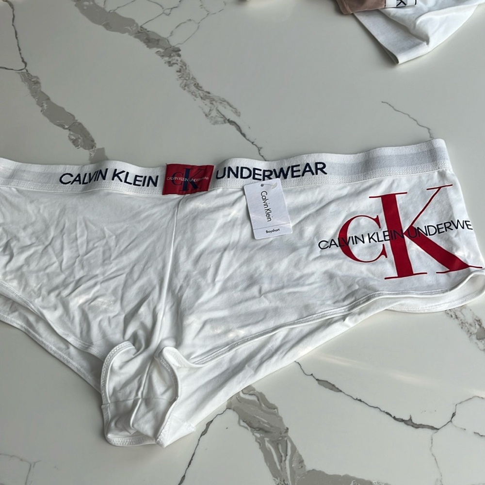 Calvin Klein Women’s Plus Size Boyshorts Panties Underwear Cotton White New